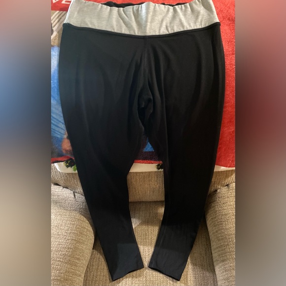 Pink Victoria’s Secret Black Leggings - Picture 2 of 3